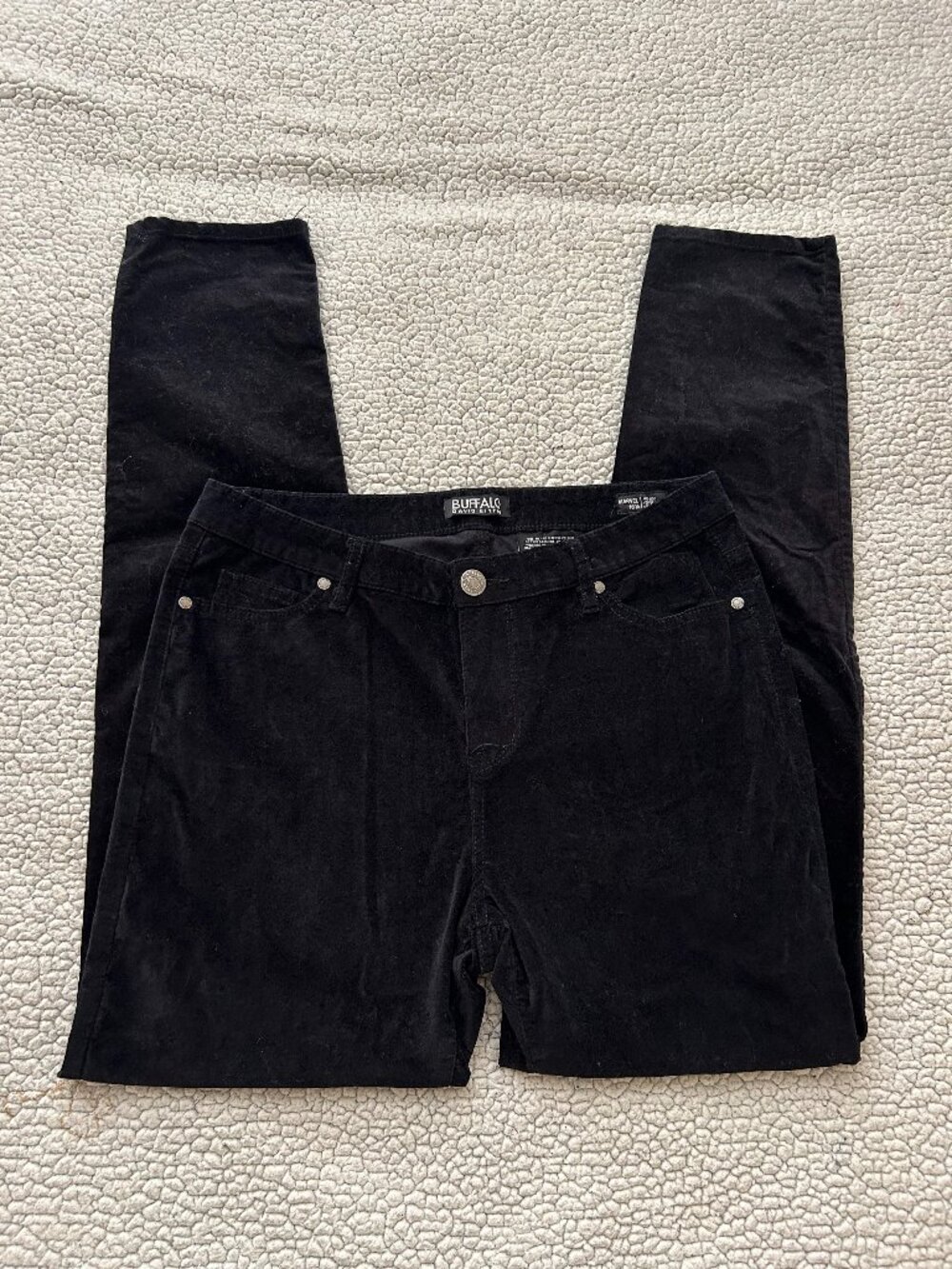 Buffalo David Bitton -- black mid rise velvet stretch skinny pants